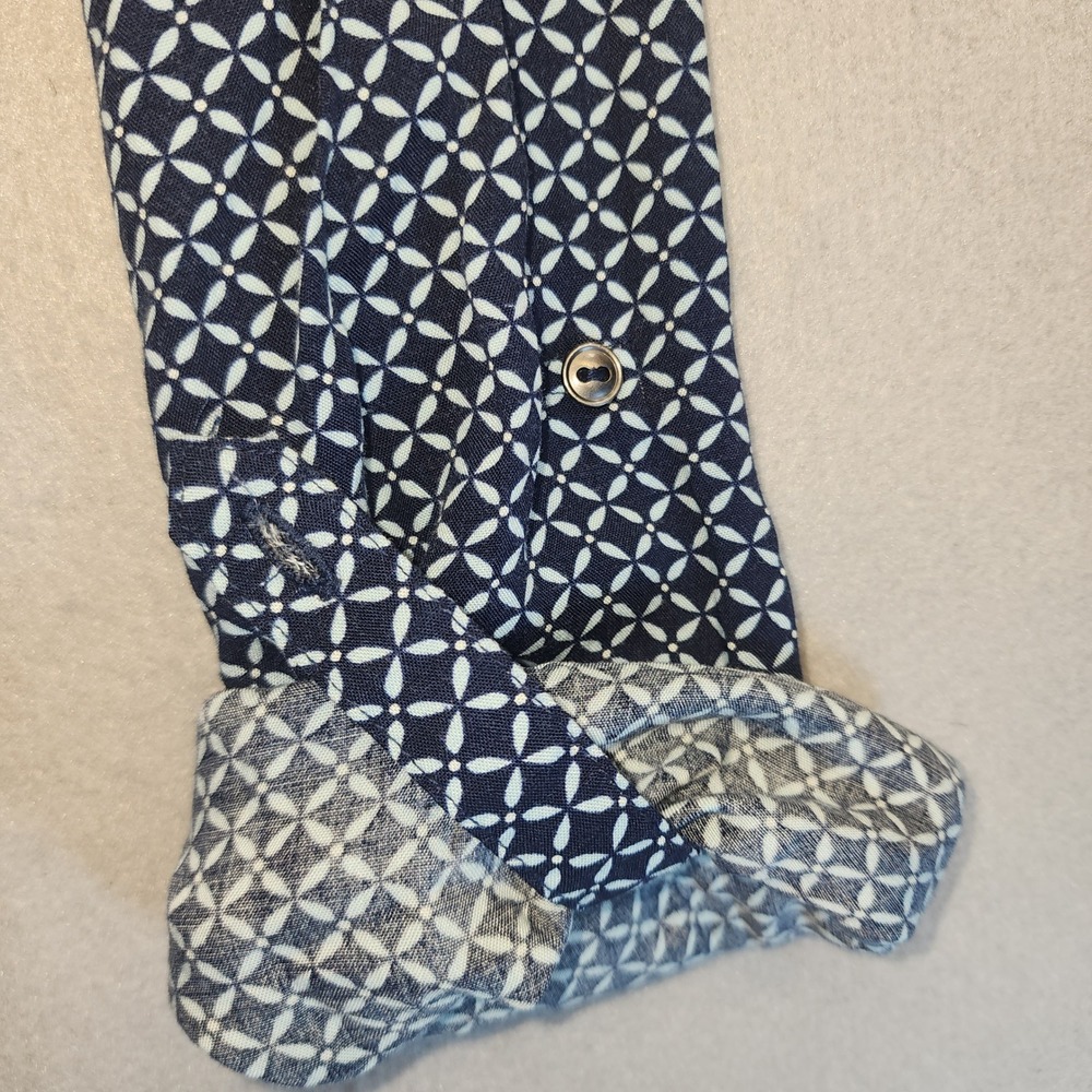 Yessica C&A Navy Geometric Print Roll Tab Sleeve Viscose Blouse Top Womens 38/40 - Picture 10 of 16